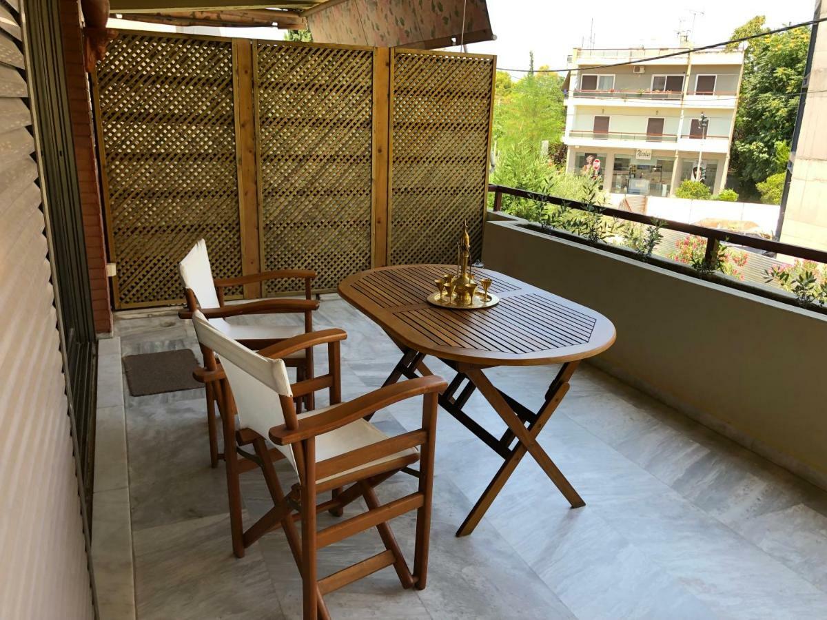 Cosy Apartment In Chalandri Atenas Exterior foto